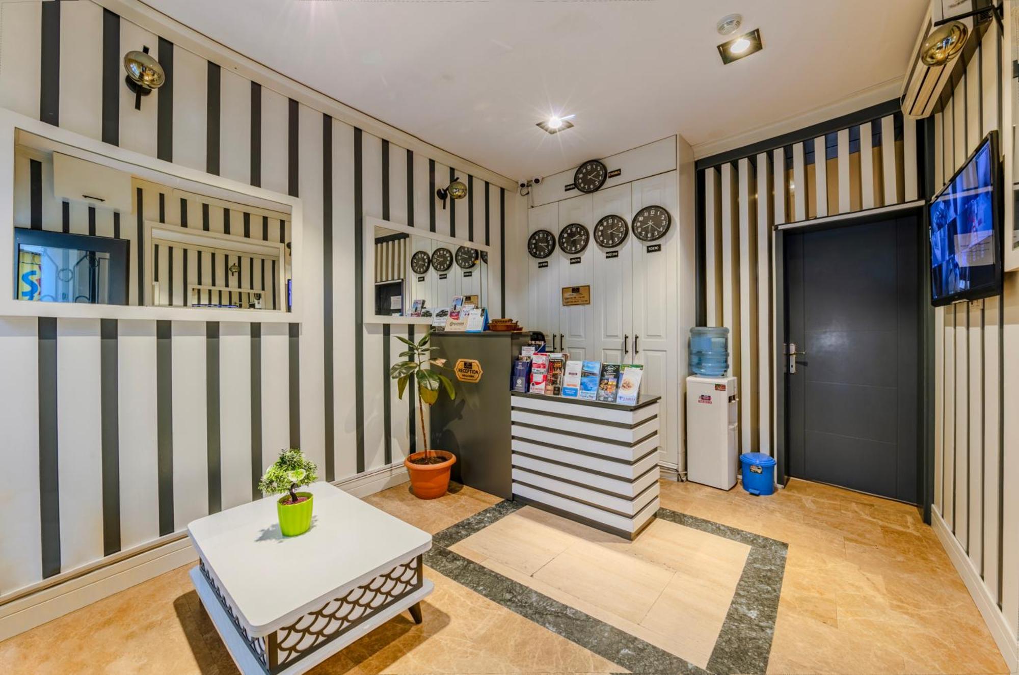 La Pazza Suites Istambul Extérieur photo