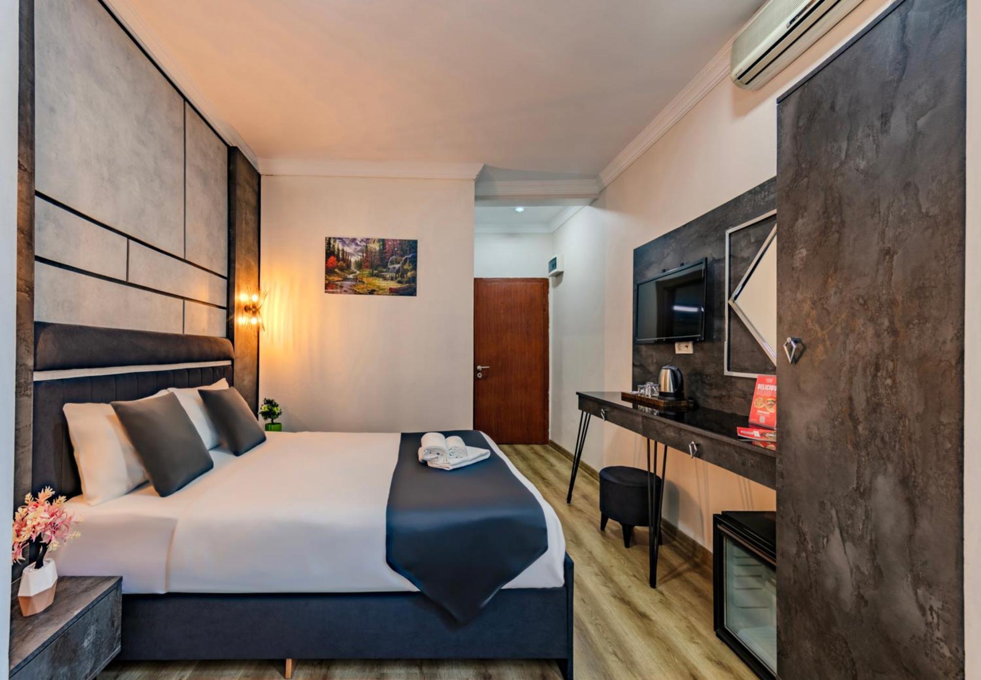 La Pazza Suites Istambul Extérieur photo